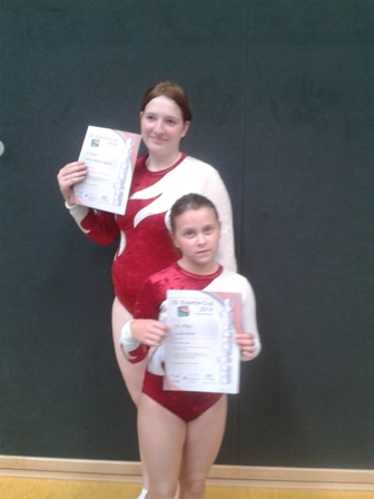 tl_files/TSV-Dielmissen/Bilder/2014/Trampolin-Extertal-Cup/Lorina-Marie Aghte u. Lucia Vorat.jpg